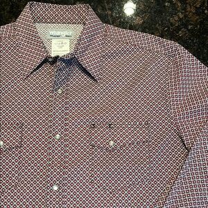 Wrangler Men's Burgundy/Grey Patterned Shirt